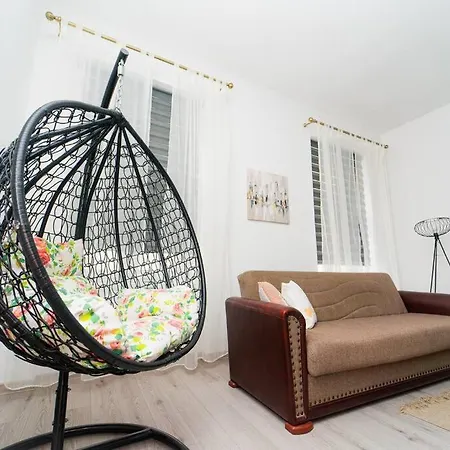 Beautiful 1bdr In Center Sarajevo