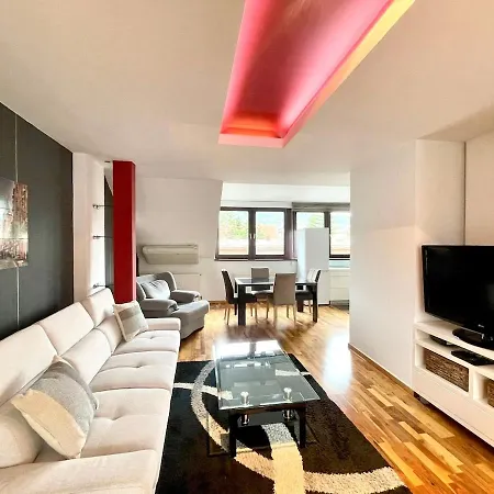 Engadin Beautiful 2bdr Sarajevo